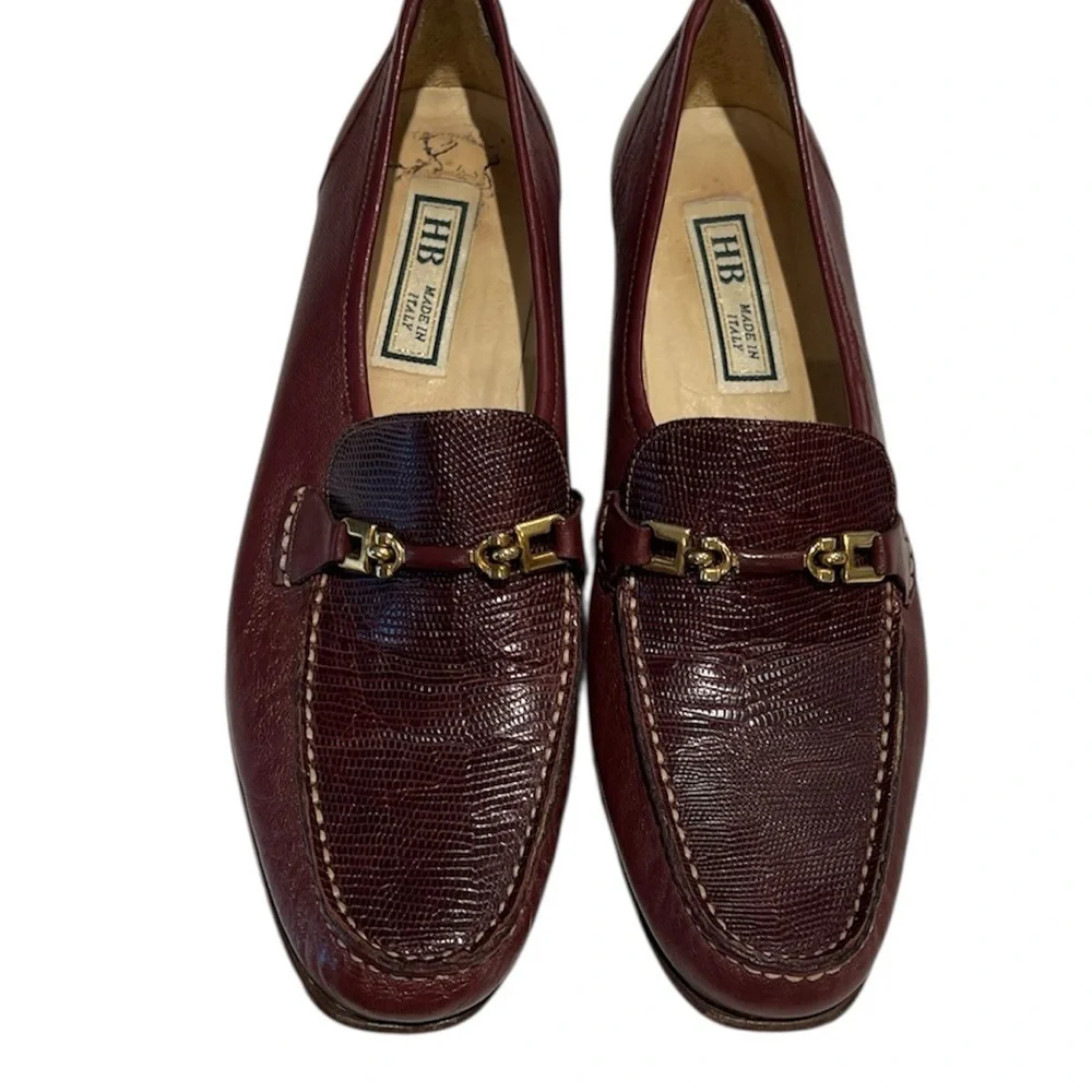 HB Italian women’s Soft Leather  Loafers Vibram Soles Size 9.5